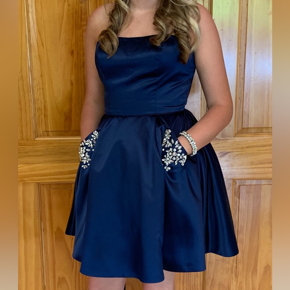 Navy Blue Sherri Hill homecoming Dress with Embellished Pockets- size 8